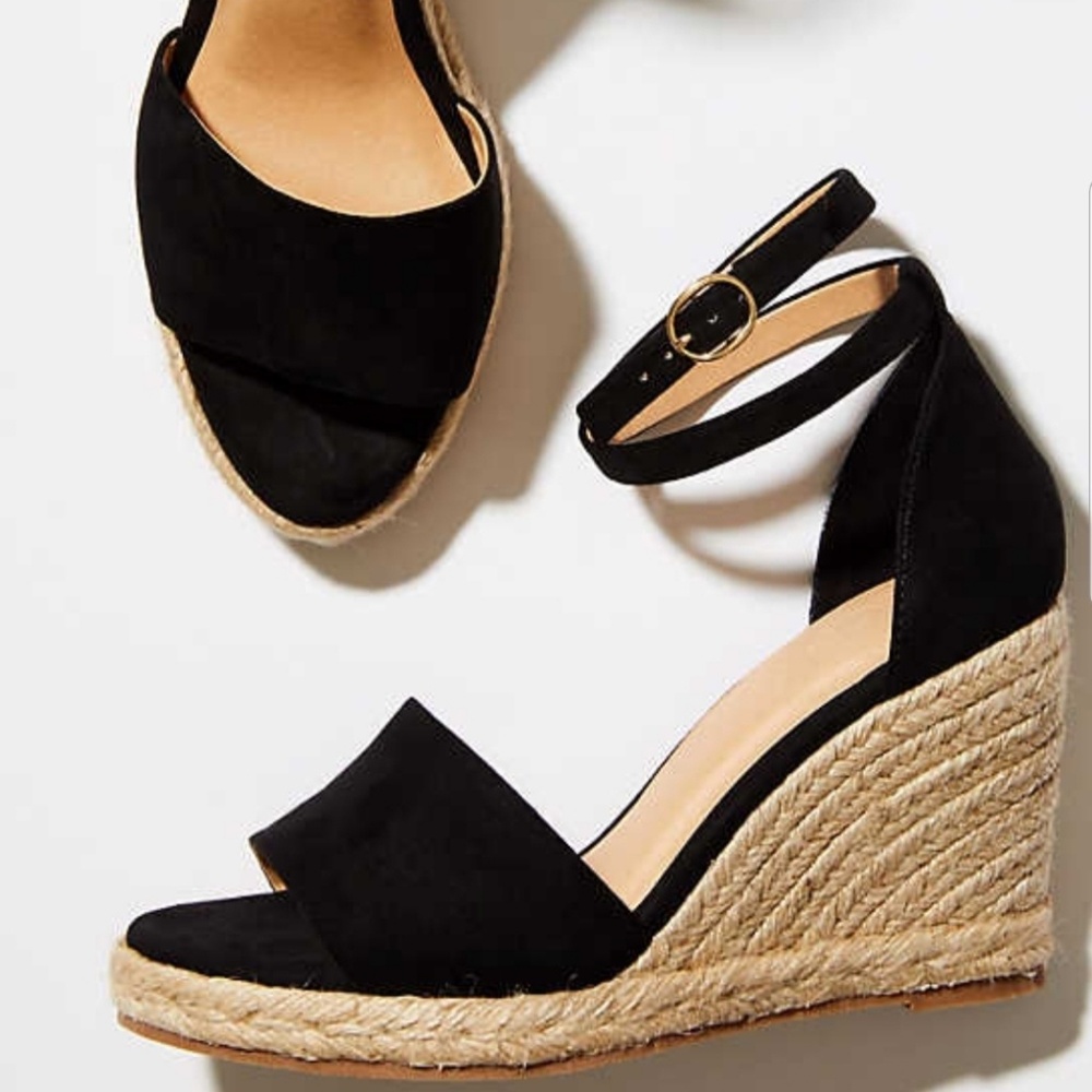 LOFT Wedges- Espadrilles with black suede